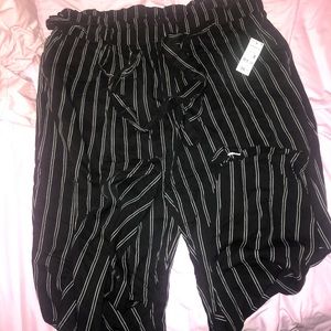Striped casual capris